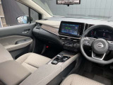 広々とした視界を体感できます。運転が楽しくなりますね。