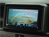 ◆バックカメラ◆リバースにするだけで映ります、後方の安全確認や、狭い駐車場での車庫入れ、雨の日や夜間など視界の悪い時に便利です!安全にバックする為には欠かせない装備です。