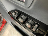 延長保証につきましてはお求めいただく車両によって保証料が異なりますので、当店スタッフまでお気軽にお問い合わせくださいませ。