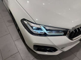弊社在庫車両はすべて、入庫段階での客観的且つ厳正な車両チェック(第3者機関日本査定協会による査定)を実施しております。メーター改ざん車、修復歴車などは一切ございませんので、どうぞご安心くださいませ。