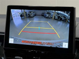 【バックモニター】 車庫入れの後方確認や、バックで駐車場に出入りの際等に後方を確認するのをお手伝いできます
