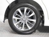 ◆純正アルミホイール装着車◆これで足元まわりも、おしゃれにきまります!