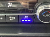 暑い夏の時期にとっても快適なシートベンチレーションを装備!シート内部に取り付けられたファンでシートの表面を換気して、涼しくしてくれます。