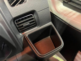 お車の情報が載ったカルテをお渡ししております。