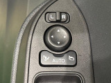 電動格納ミラー ボタン一つでドアミラーを収納できますよ!