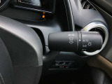 ALH機能付きLEDヘッドライト。対向車にまぶしい思いをさせずに自分は明るい視界を確保できます。