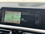 タッチパネルナビとなります。スマホのように使用できます。