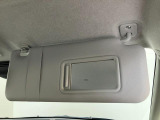 品質へのこだわり!フロアマットやシートなど車内をキレイに清掃し、ニオイや汚れなどを徹底的にクリーニングしてもらっております。室内はピカピカです☆