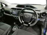ご覧の車両以外にも多数のU-Carを展示販売しております。