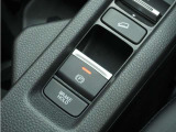 ◆オートブレーキホールド機能付き電子パーキングブレーキ◆ブレーキペダルを足から離しても停車状態を保ちます。アクセルを踏めば自動でブレーキが解除され、発進可能!