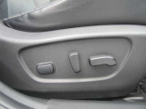 【電動シート】運転席・助手席と共に、電動シートになります!