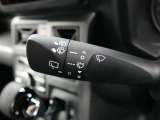 フロントワイパーの間欠機能が付いてます♪