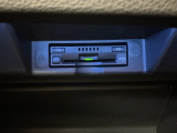 ビルトインタイプの【ETC】で見た目もスッキリ。高速道路の利用にとても便利です。