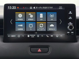 ★スマートフォンのような操作感の静電式タッチパネル。