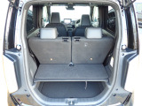 ◆定員乗車時のカーゴルームです。普段のお買い物の荷物やたくさんの収納が可能です。