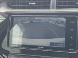 後方視界を確認しやすく、安全な運転をサポートします。駐車時にも役立つ機能が満載です。