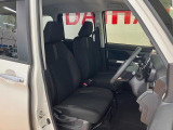 運転席広々