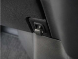 ◆フック◆ちょっとした買い物の袋を吊り下げたり、ゴミ袋を吊り下げられるコンビニフックがあり車内を転がらず便利です!