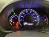速度計周りもデザインがイイですよ!