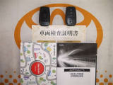 スマートキー付。取扱説明書とメンテナンスノートもあります☆品質評価シート付いてます!トヨタ認定中古車ライト!!