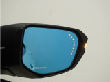 ◆HYDROPHILIC LED MIRROR◆多層膜コーティングを施したブルー色鏡面が太陽光や夜間走行時の防眩効果を高め目の疲労を軽減してくれます。