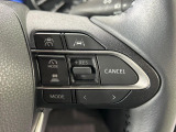 【レーダークルーズコントロール】高速道路での長距離走行が楽に!!自動で速度を保つクルーズコントロールが、衝突軽減システムと連携し、前方の車両を感知して車間を保つように速度調節してくれます!!