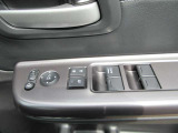 電動格納式ドアミラースイッチ