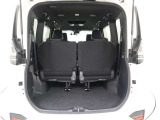 ラゲージスペースだって広々です!車種によっては床下収納やシートの折り畳み、またシートを動かして更にお荷物積めちゃいます♪