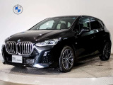 BMWでは古くから4つのリングが伝統のヘッドライトで御座います。