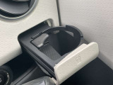 運転席用ドリンクホルダーです