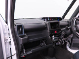 取扱説明書もそろっておりますのでご購入後、何か困ったことがありましたらまずはご覧下さい!見ていただいても分からない場合はいつでもお気軽に当店までご連絡くださいませ! お客様の疑問を解決させて頂きます☆
