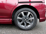 右リヤ165/65R15タイヤ&純正アルミホイール!