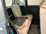 お客様にぴったりなおクルマをお選びいただけますように様々な展示車をご用意致しております!ダイハツの軽自動車だけではなく、他メーカー車やコンパクトカー・ミニバンなども数多く取り揃えております!