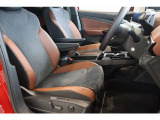 ドライバー目線で使いやすい運転席です。