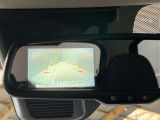 【バックモニター】駐車するとき、後ろのスペースがどれくらいあるかわからず、うまく停められない・・なんてことを防ぐ、バックカメラを装備!