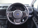 SUBARU認定中古車では独自の厳しい基準を設けた「まごころクリーニング」を全車に実施しております。