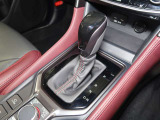 無段変速のCVT車です!発進から加速までアクセルを一定にして走ることにより、滑らかに走ります!