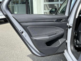 点検整備ご納車前にCertified Pre-Owned独自の「点検チェック項目シート」により、部品や機能に関する全71項目もの厳しいチェックを実施します。