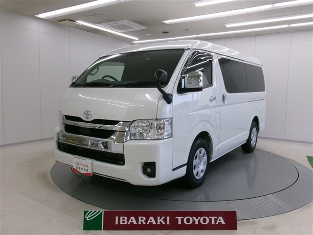 トヨタ ハイエース 
