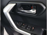 操作性が良い、運転席ドアスイッチ!