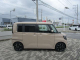 自動車保険も取り扱いしております 損害保険ジャパン代理店。詳細はスタッフまでご相談くださいませ
