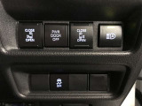 両側パワースライドドア付きだから、狭い駐車スペースなどでの 乗り降りラクラク!小さなお子さまのいるご家庭には嬉しい装備。