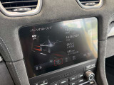 当社では、日本全国北海道から沖縄までご納車が弊社、提携陸送会社通じて可能です。陸送費用などは、登録納車地によりことなりますので、お気軽に当店セールススタッフまでお問い合わせ下さいませ。