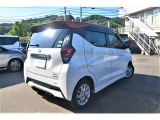 遠方より電車等でご来店いただく場合、前もってご連絡いただければ最寄りの駅までお迎えに上がります。お気軽にお問合せ下さい(__)