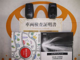 スマートキー付。取扱説明書とメンテナンスノートもあります☆品質評価シート付いてます!トヨタ認定中古車ライト!!