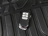 弊社では、御納車前におクルマの法定整備(24ヶ月点検または12ヶ月点検)ならびに消耗部品の新品交換を無償で実施しております♪詳しい内容は、営業スタッフにお問い合わせください!
