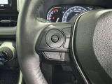 ステアリングスイッチ装備!運転しながら手元でオーディオの操作などができます。