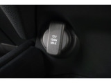 シガーソケットが付いているので、車から電源を取ることが出来ます!