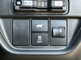 運転席からも、テールゲートの開閉が可能です!