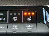 運転席と助手席にシートヒーターが付いています。冬の寒いときでも直ぐにポカポカ。